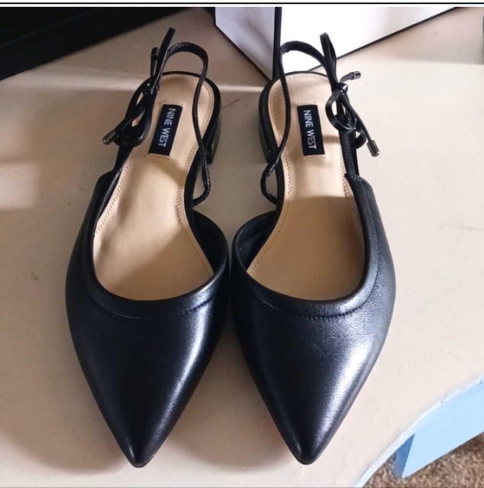 Nine West Rosa Pointed Toe Flats (New)